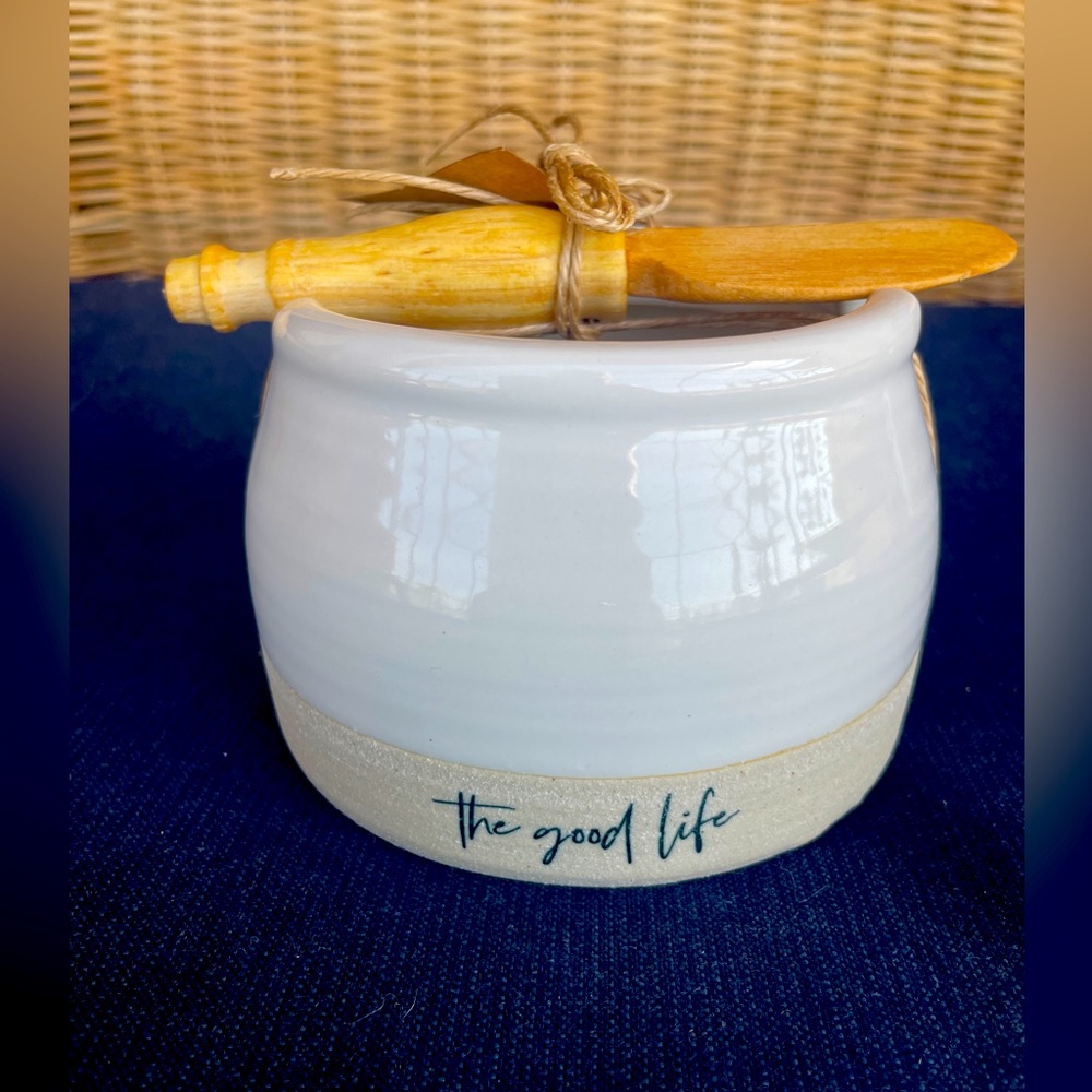 The Good Life/Mudpie White Ceramic Dip Jar with Wooden Spreader